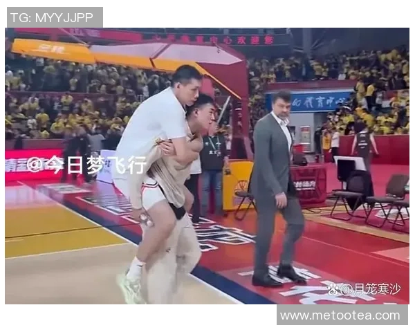 任骏飞领衔广东队奋战CBA季后赛展现篮球风采与团队精神